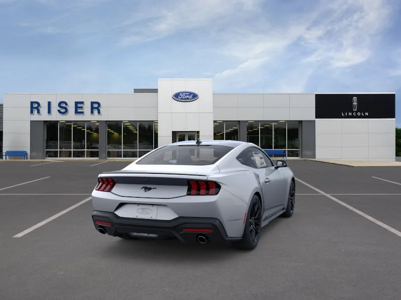 2025 Ford Mustang EcoBoost Fastback - Photo 8