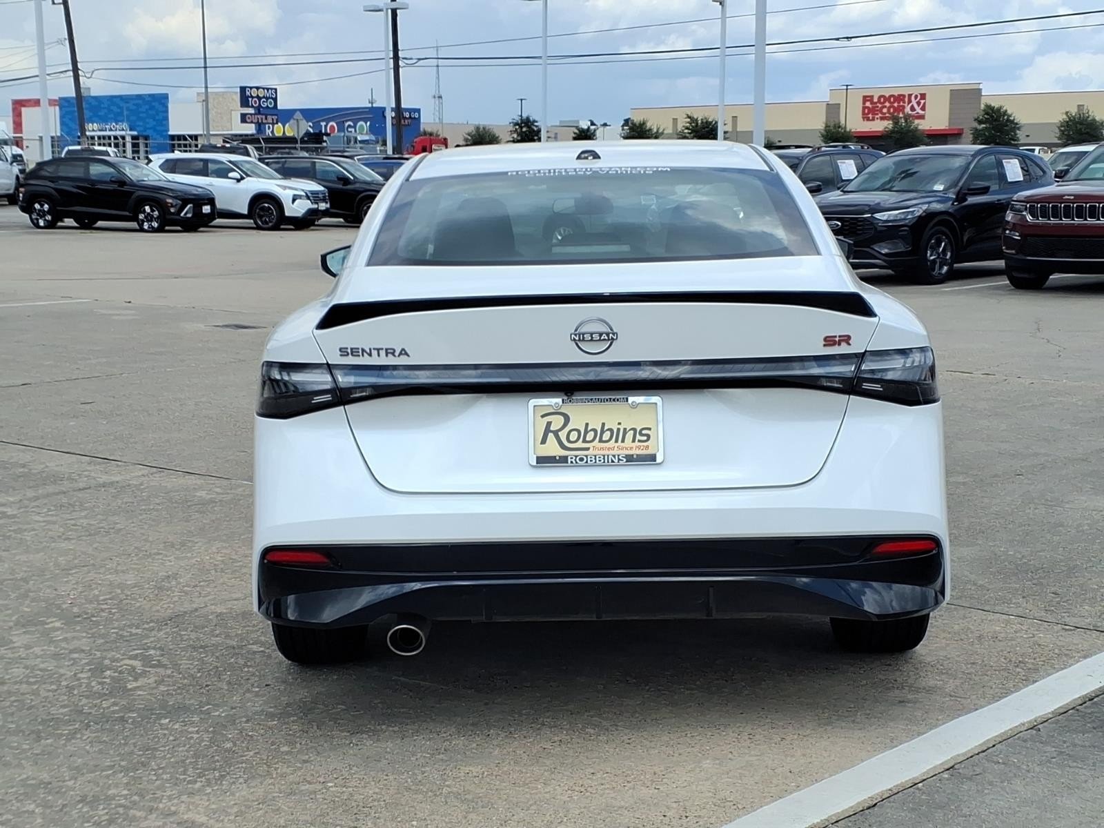 2026 Nissan Sentra SR White at Robbins Nissan