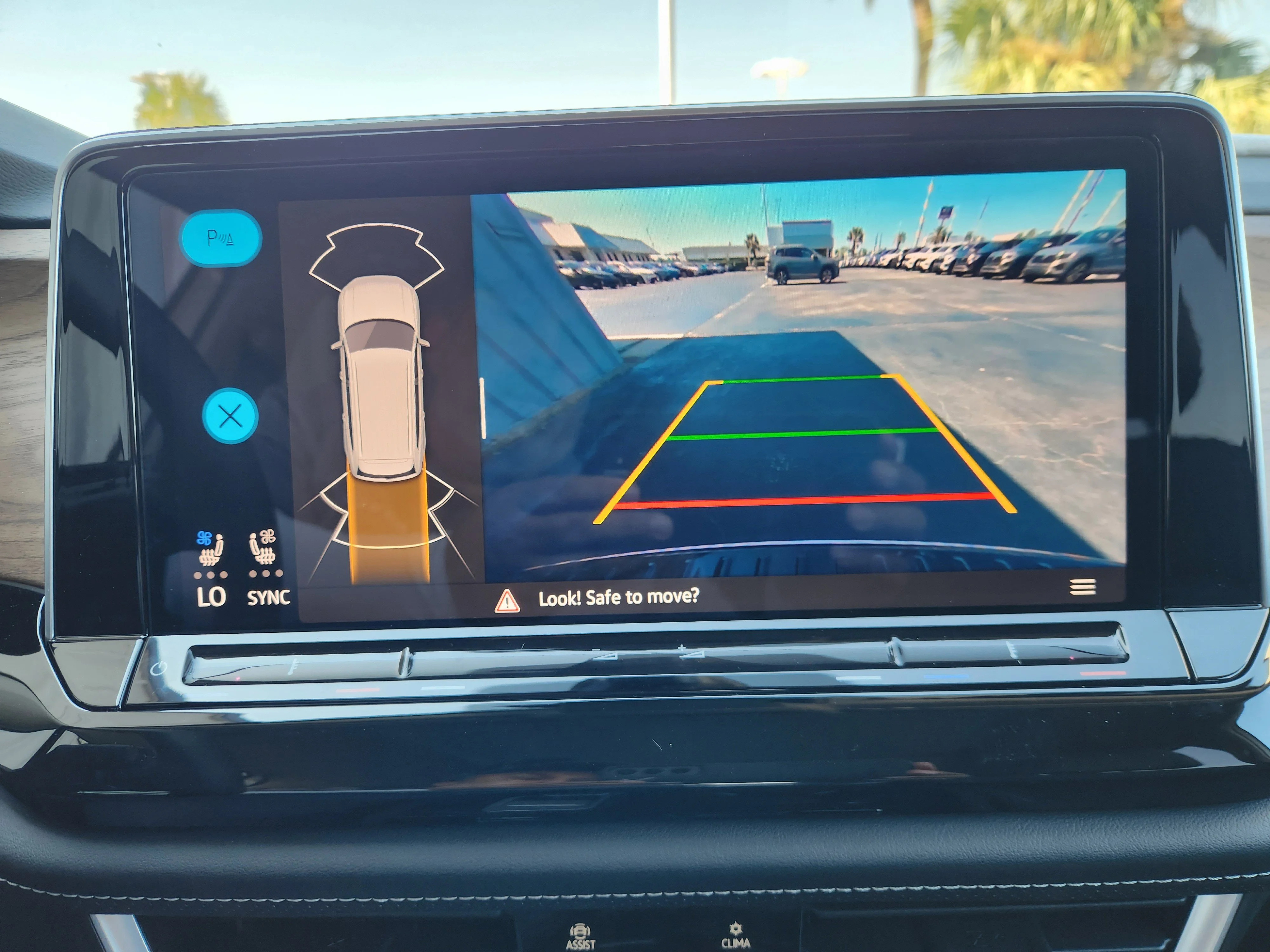 2026 Volkswagen Atlas SE w/Tech - Photo 13