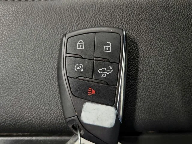 Used 2023 Blue Chevrolet Custom image 27