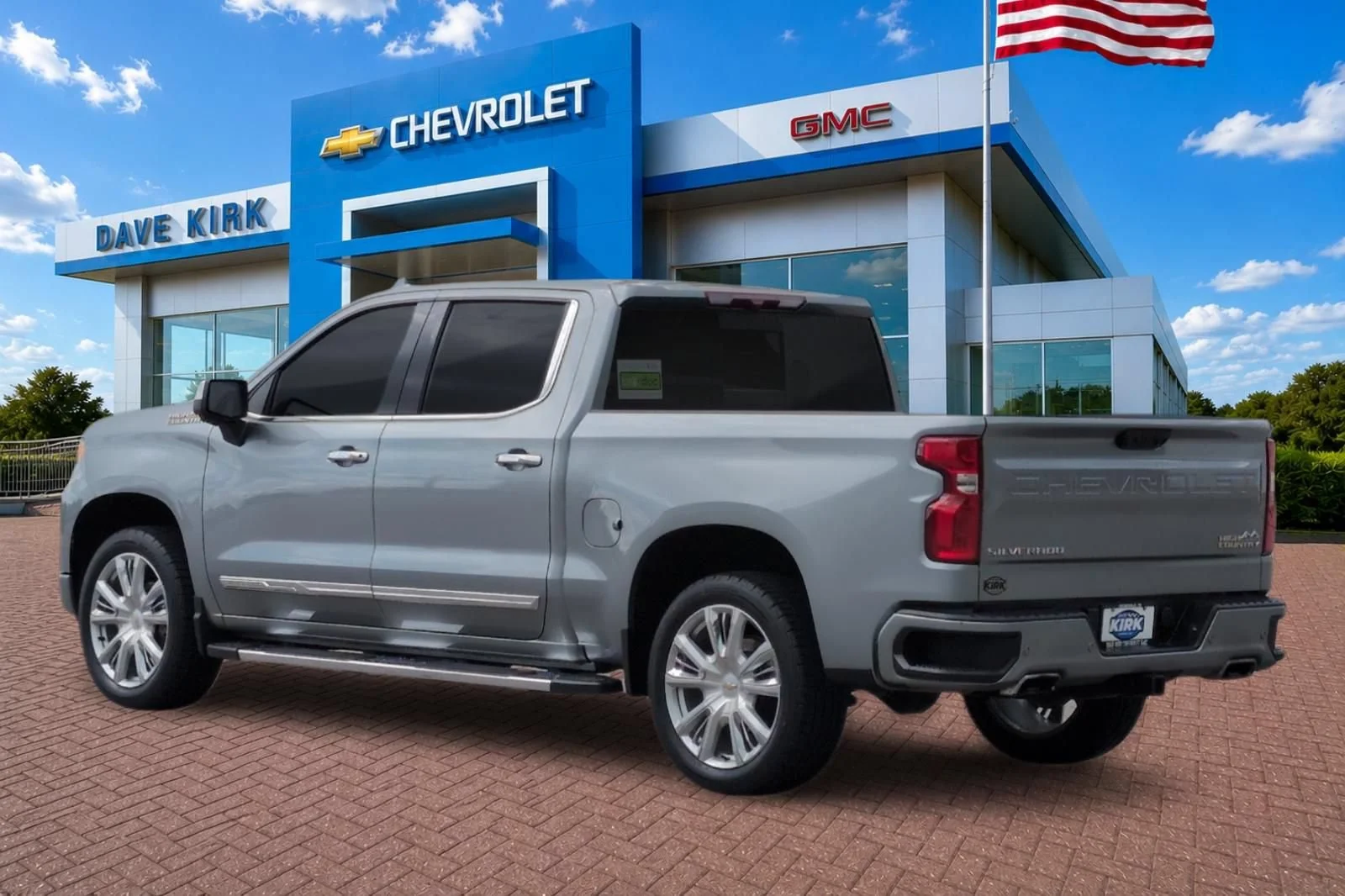 Used 2024 Sterling Gray Metallic Chevrolet High Country image 5