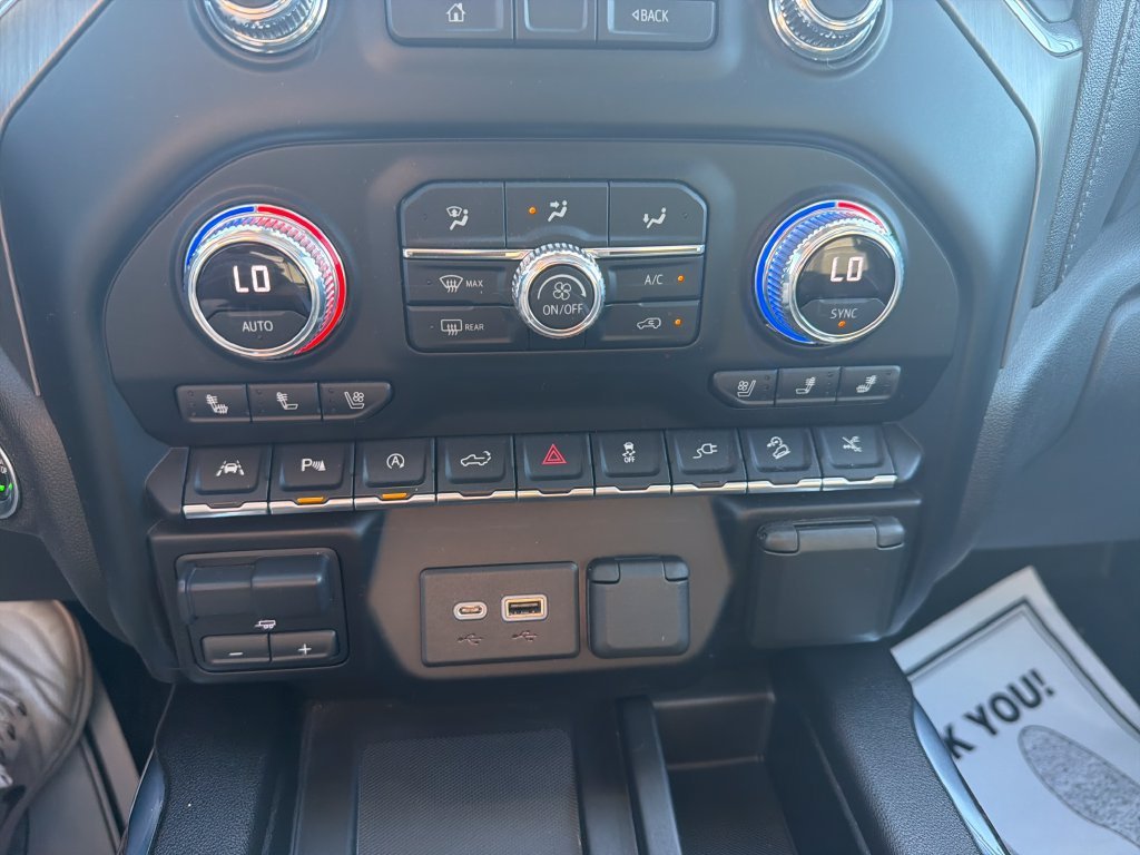 Used 2021 WHITE FROST TRICOAT GMC Denali image 20