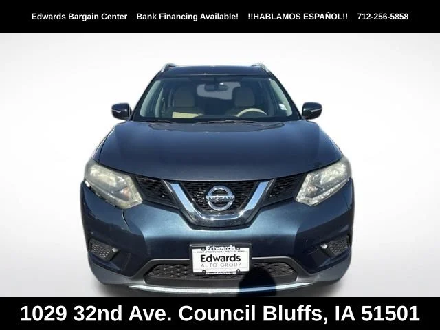Used 2014 Nissan Rogue SV with VIN 5N1AT2MK7EC854827 for sale in Council Bluffs, IA