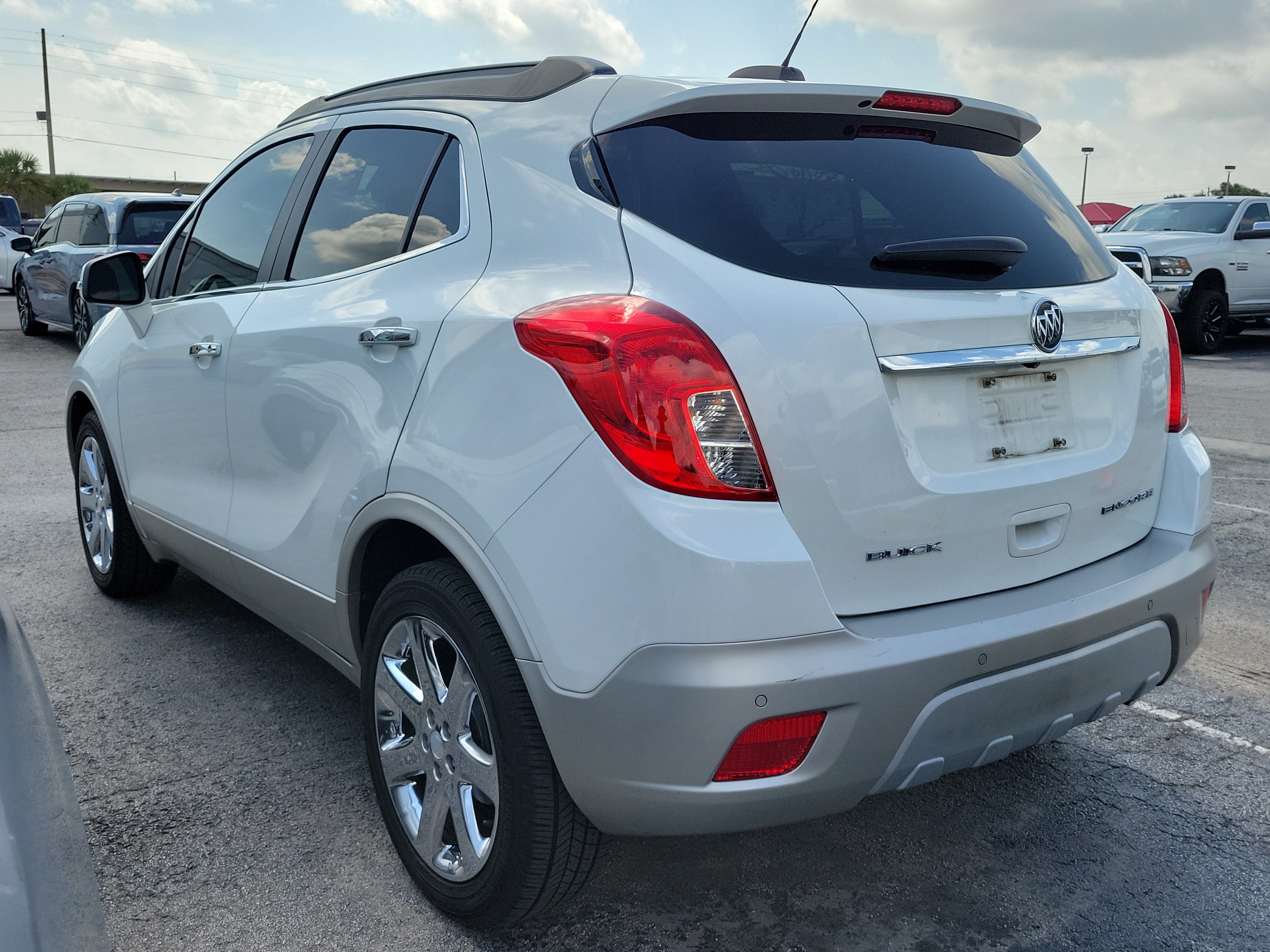 Used 2016 White Pearl Tricoat Buick Premium image 2