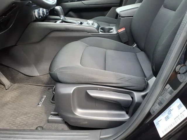 2022 Mazda CX-5 S - Photo 17