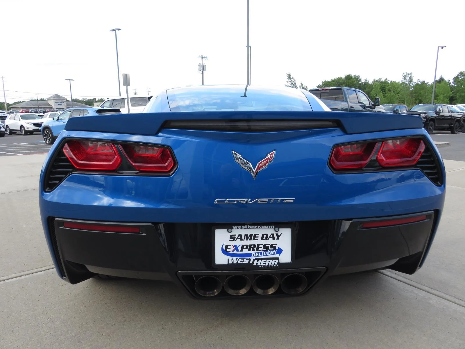 Used 2015  CHEVROLET  image 13