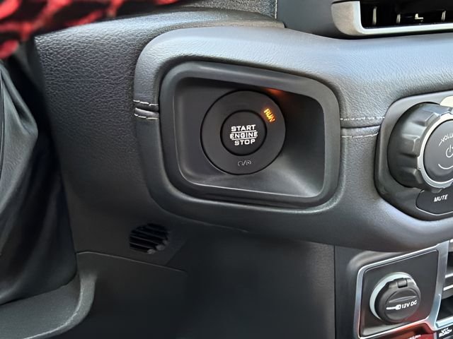 Used 2024 White Jeep Rubicon image 34