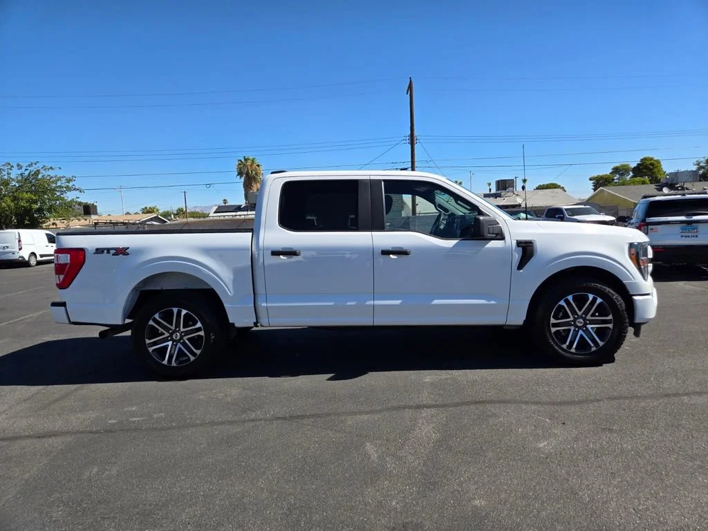 Used 2023 White Ford XL image 7