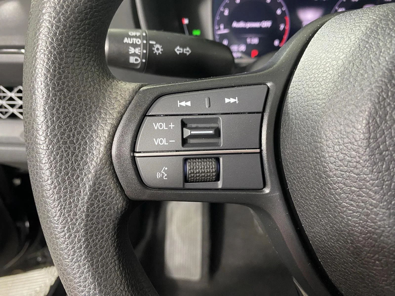 Used 2024 Crystal Black Pearl Honda LX image 14