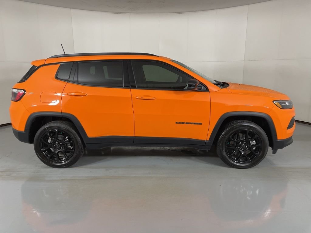 New 2026 Joose (DISC) Jeep Latitude image 9