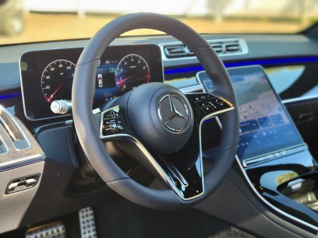 Certified Used 2023 Black Mercedes-Benz S 580 image 20