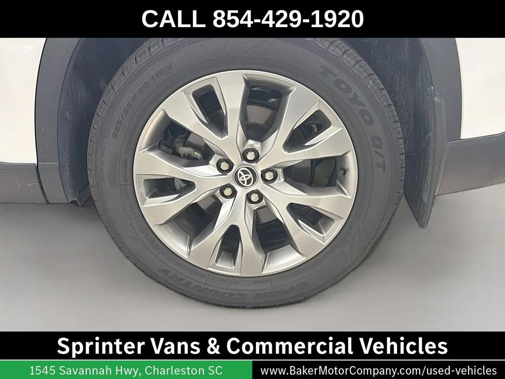 Used 2024 Pearl Toyota Limited image 33