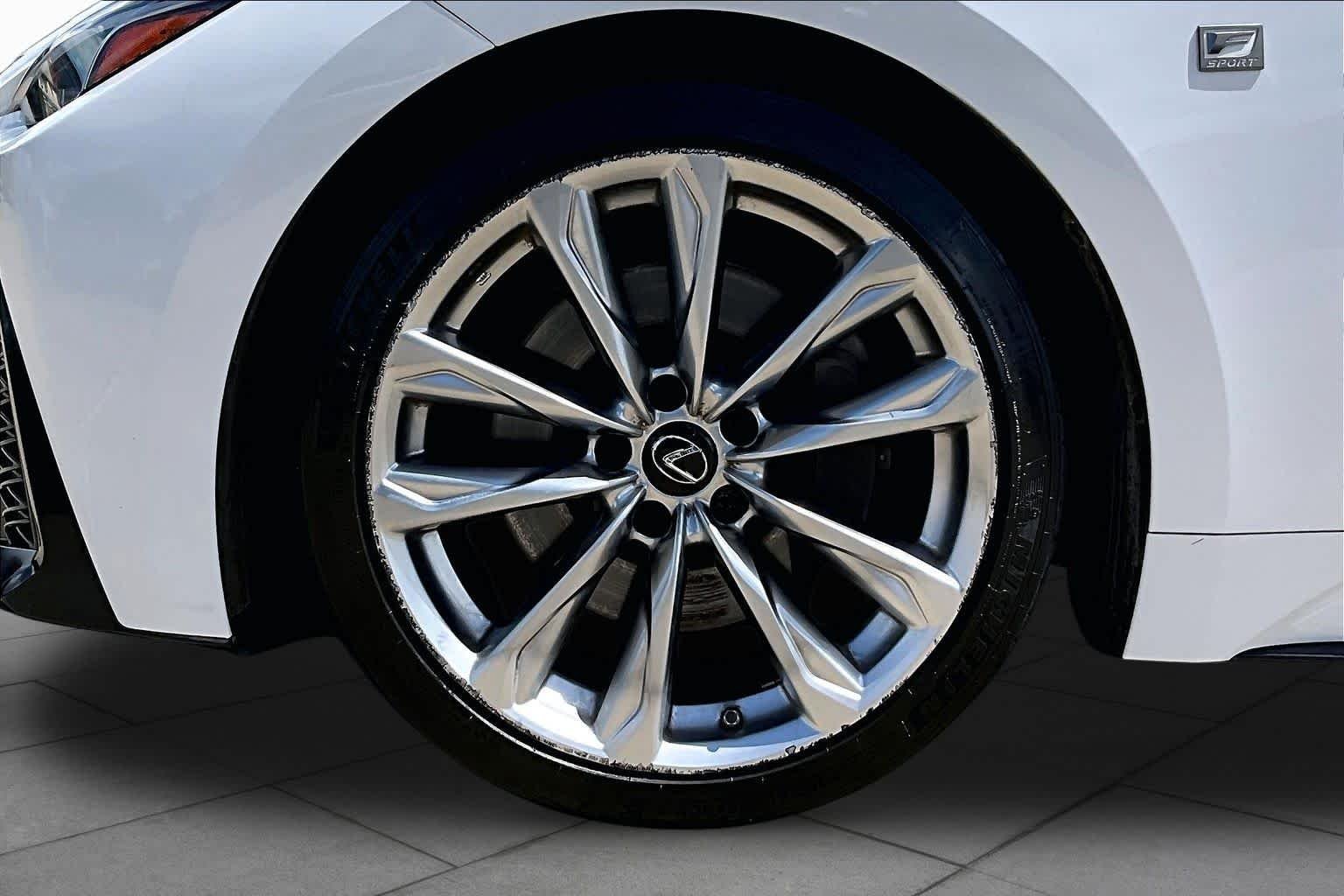 Used 2023 Ultra White Lexus F SPORT image 11