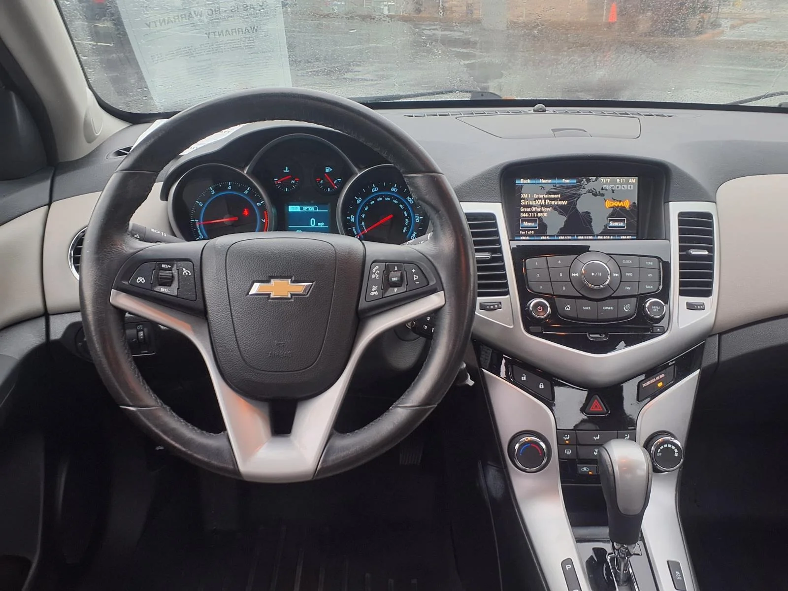 Used 2014 Silver Ice Metallic Chevrolet 1LT image 4