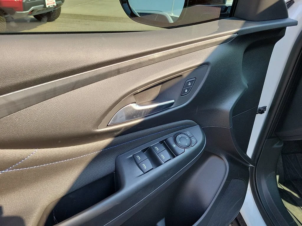 2026 Buick Envista Sport Touring - Photo 18