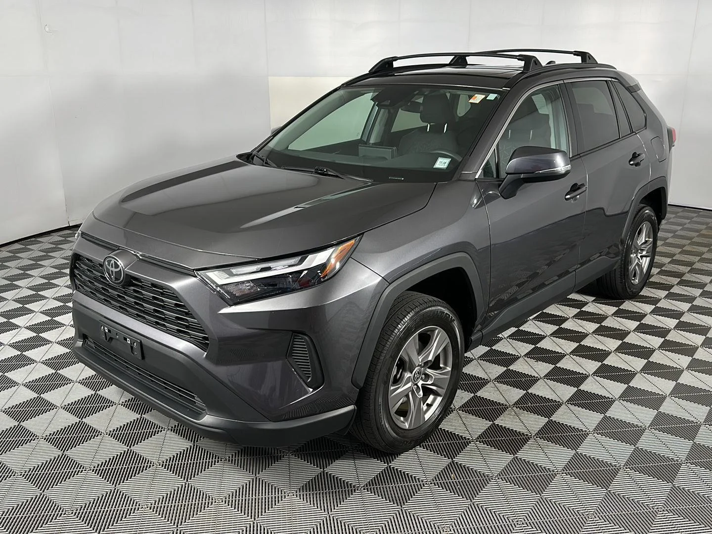Used 2024 Magnetic Gray Metallic Toyota XLE image 5