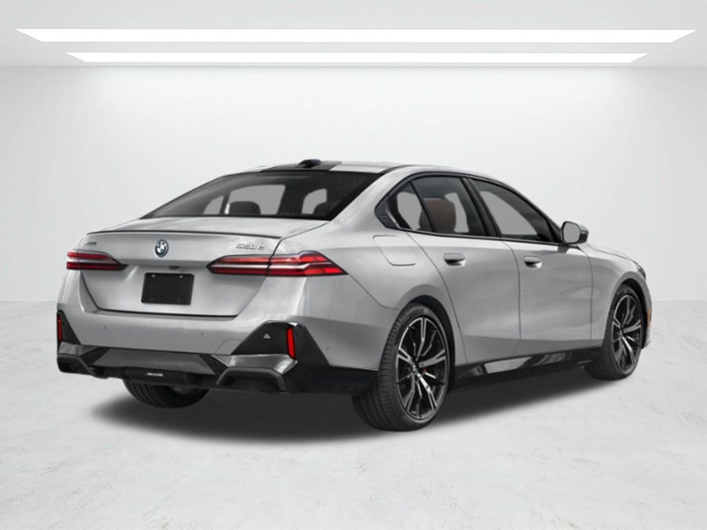 New 2027 Gray Metallic BMW 550e xDrive image 10