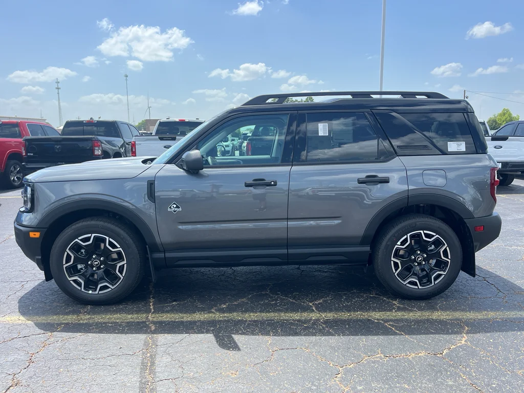 New 2026 Carbonized Gray Metallic Ford Outer Banks® image 8