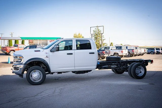 New 2025 Bright White Clearcoat RAM Tradesman image 10
