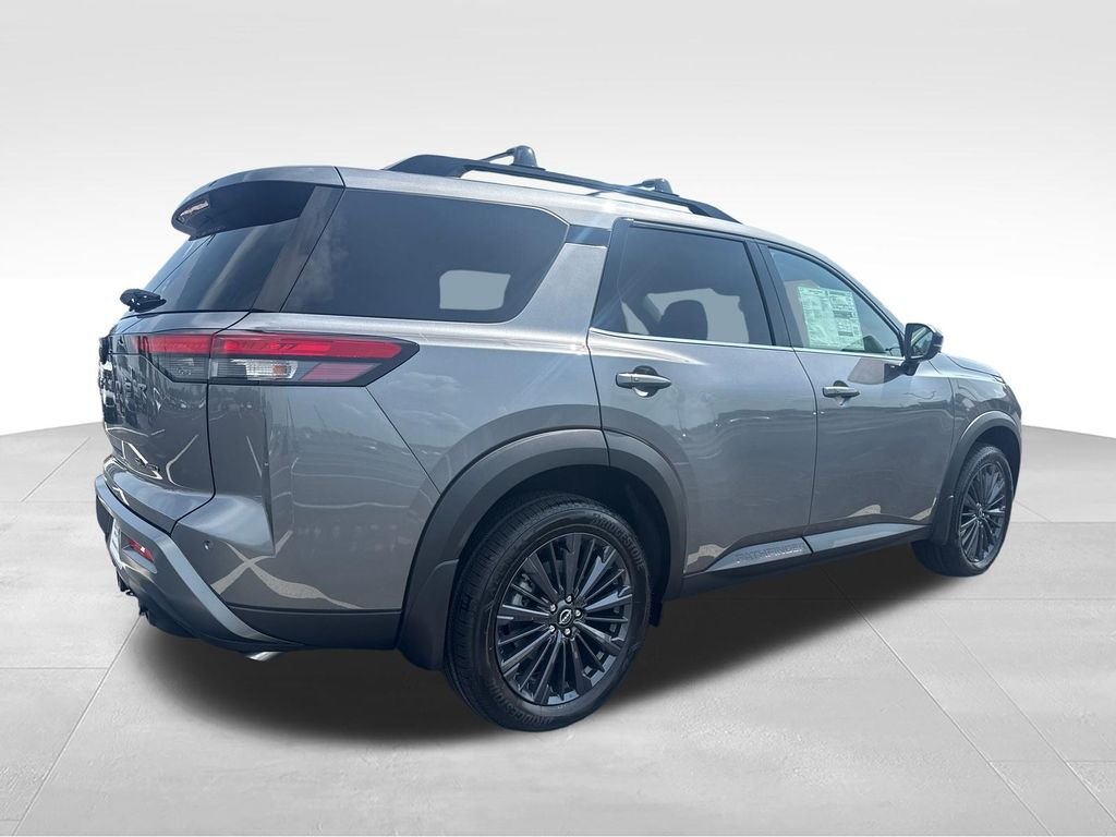 New 2026 Gray Nissan SL image 5