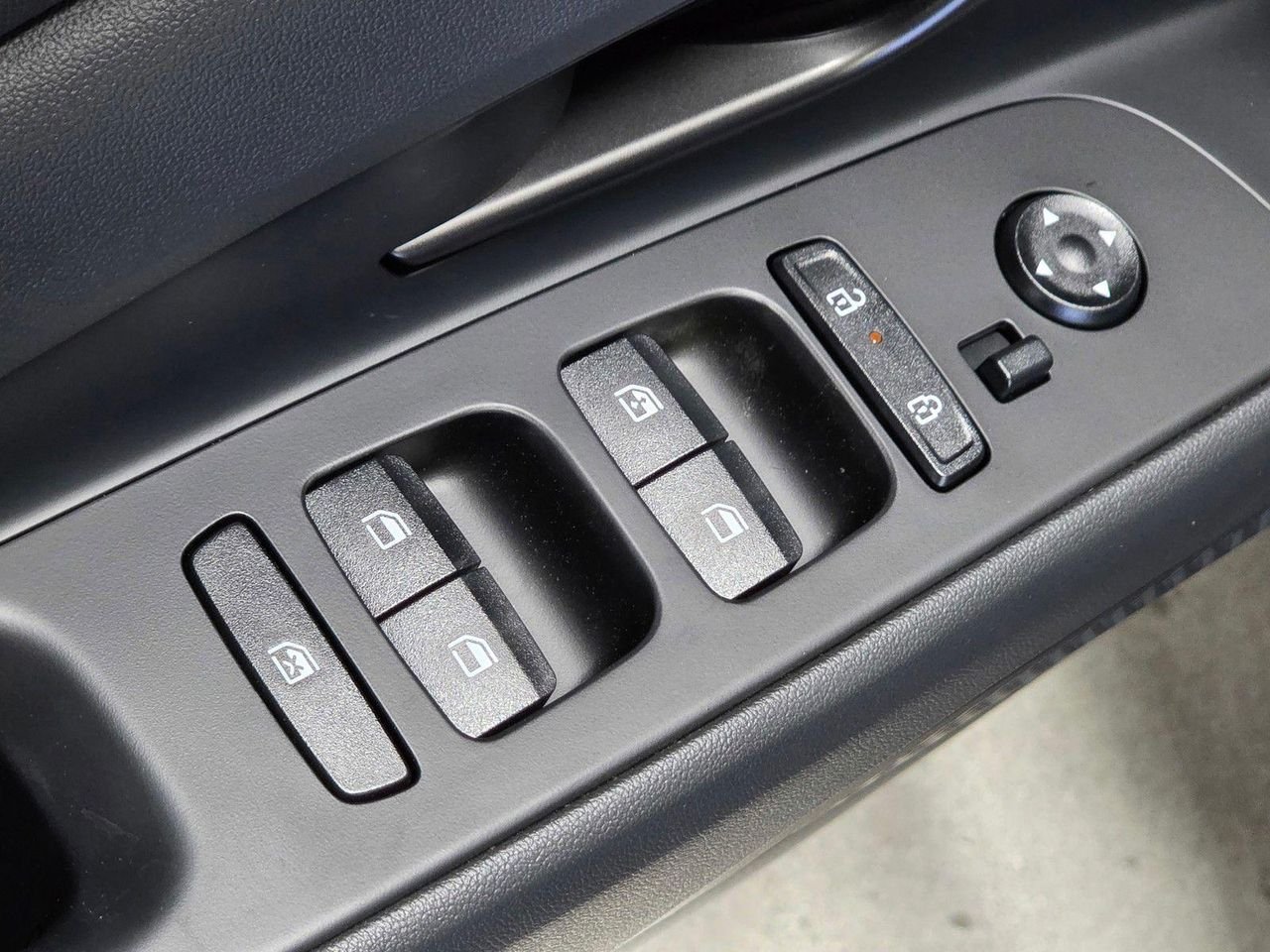 New 2026 Abyss Black Hyundai SEL Sport Premium image 21