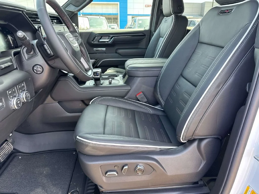 2026 GMC Sierra 1500 AT4X - Photo 36