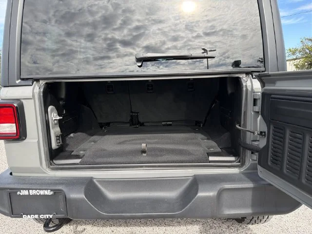 Used 2023 Gray Jeep Willys image 11