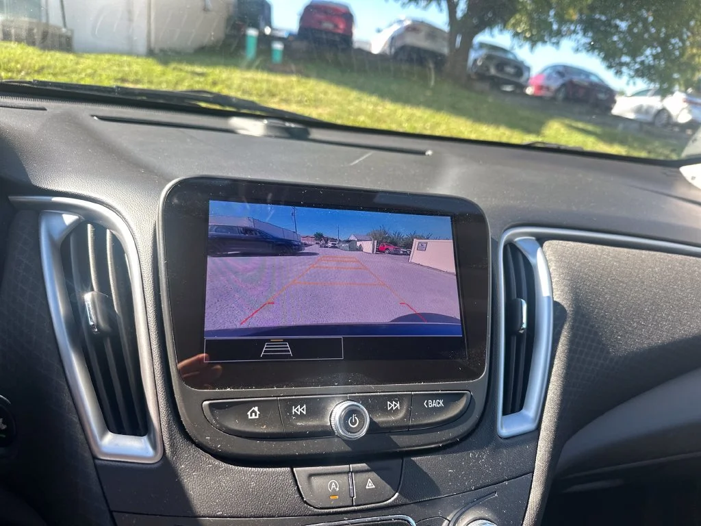 Used 2023 Gray Chevrolet LT image 17