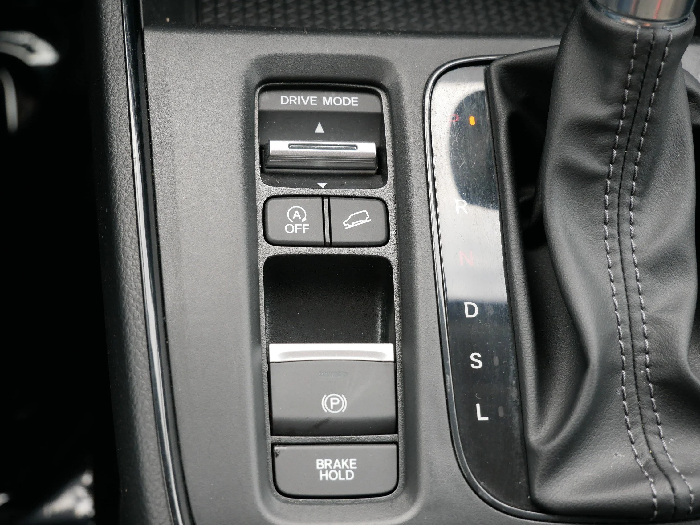 2024 Honda CR-V EX - Photo 32