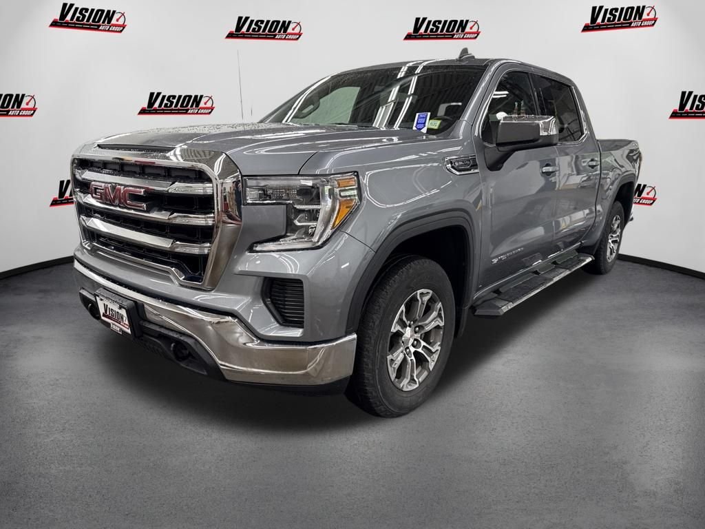 Used 2019 Gray GMC SLE image 1