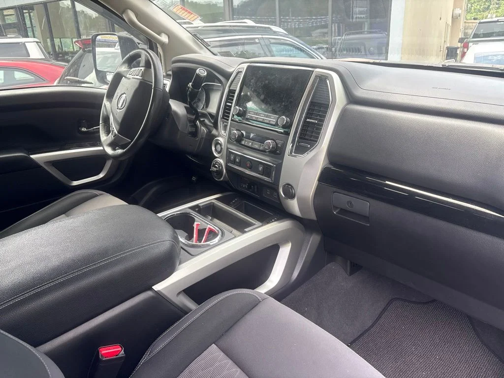Used 2021 Blue Nissan SV image 17