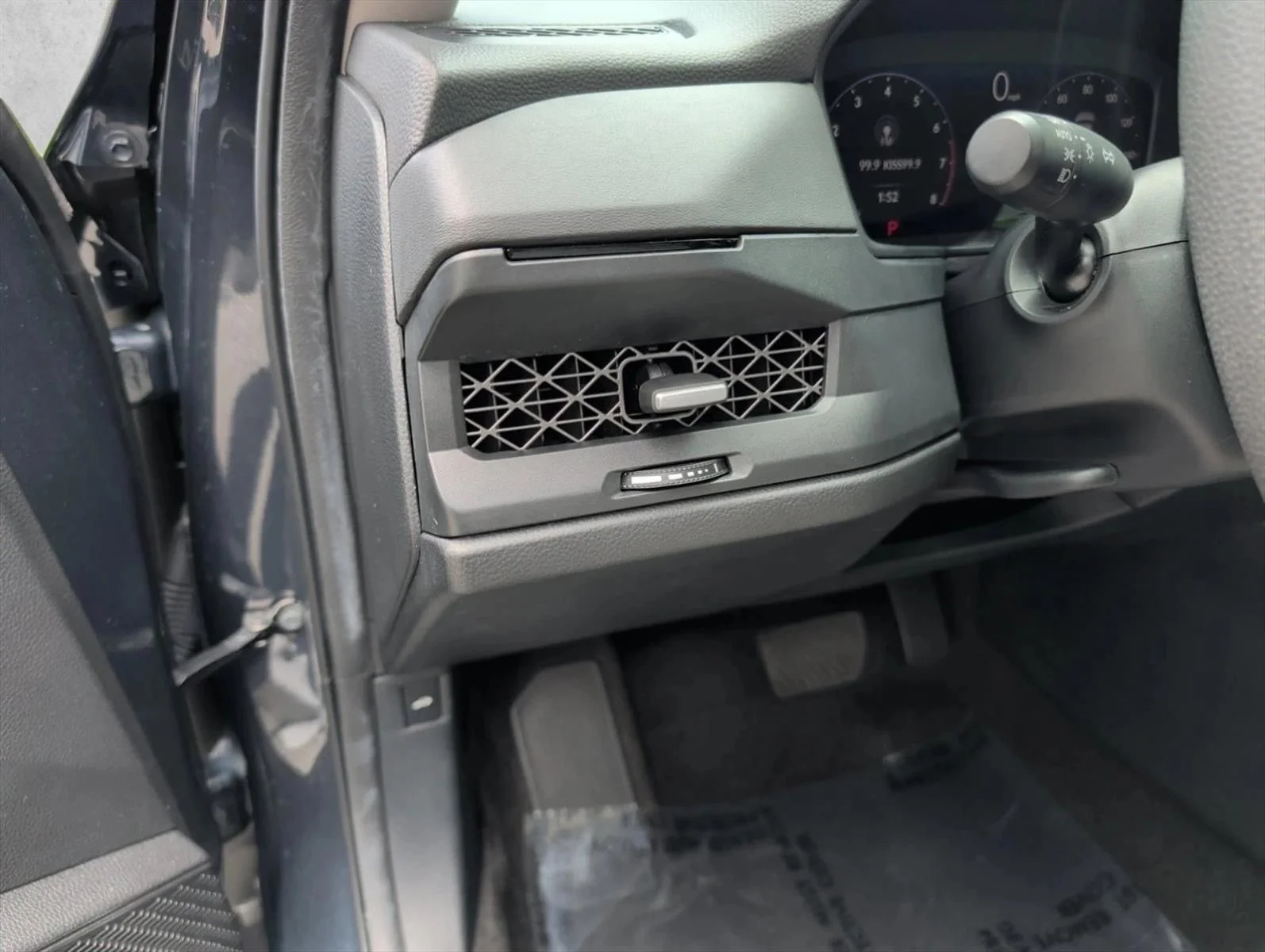 Used 2024 Meteorite Gray Metallic Honda EX image 10