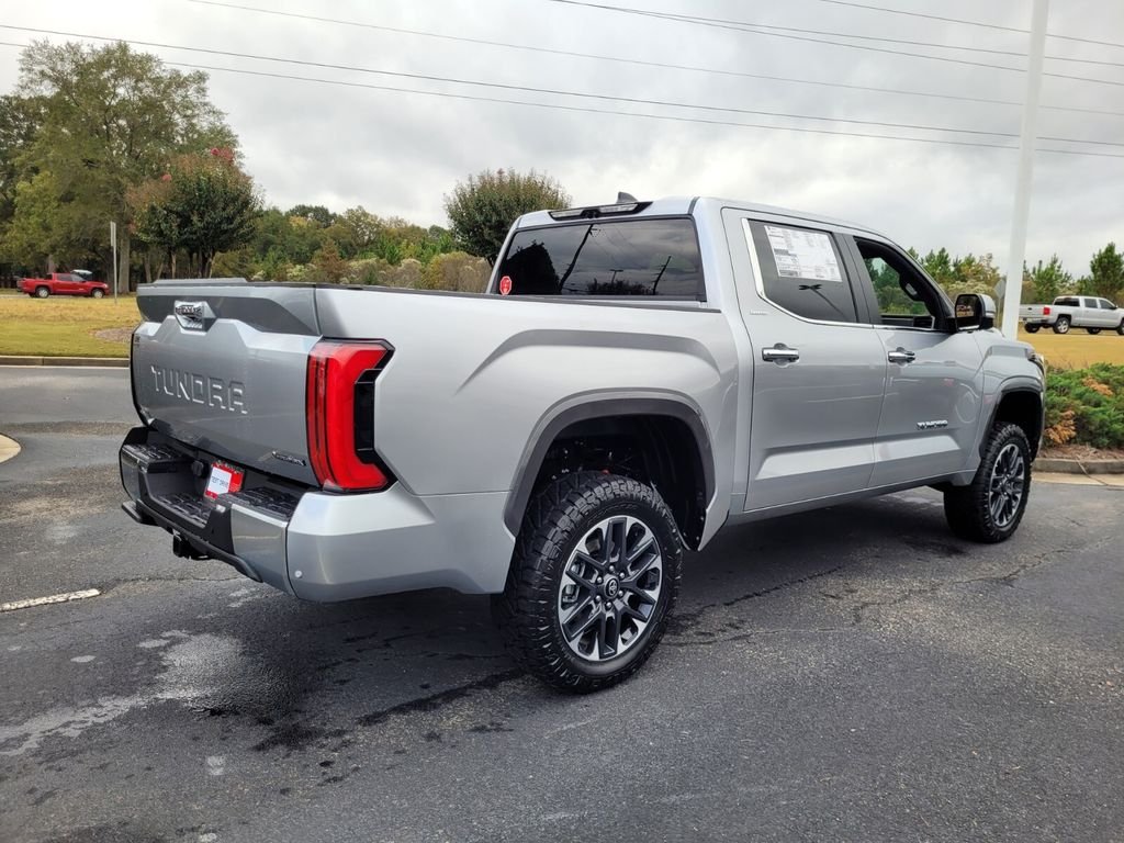 2026 Toyota Tundra Limited - Photo 11