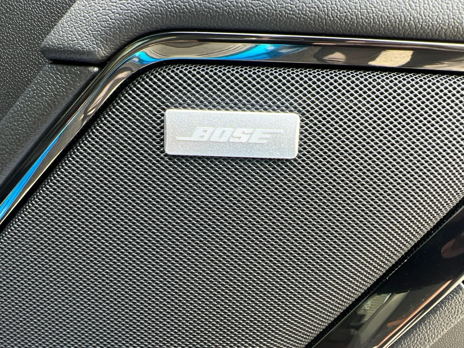 Used 2024 Blue Metallic GMC AT4 image 60