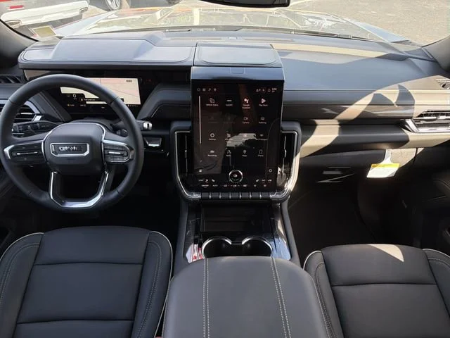 New 2026 Sterling Metallic GMC Elevation image 13