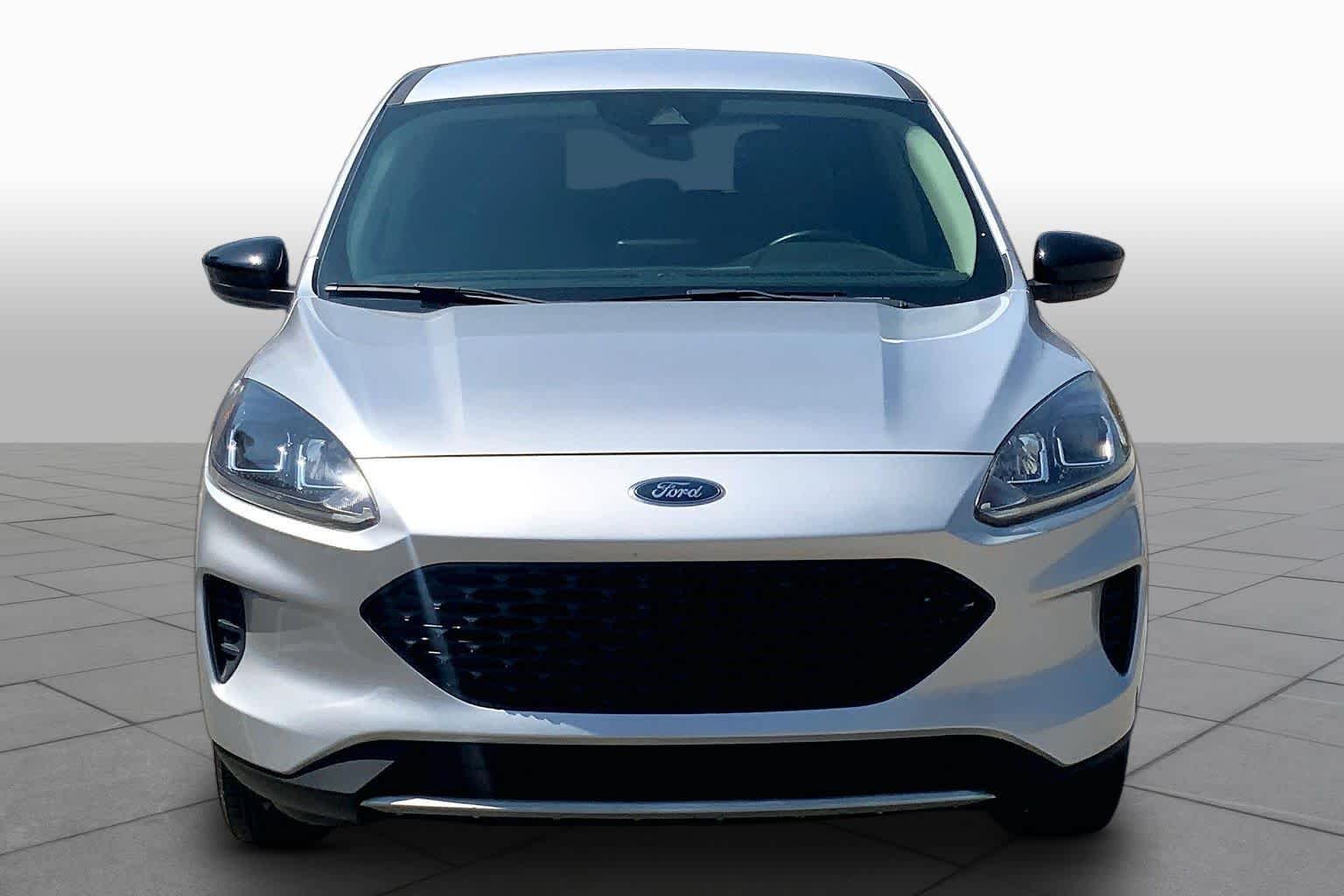 Pre-Owned 2020 Ford Escape SE Sport Hybrid