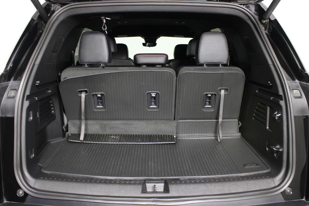 Used 2026 Black Chevrolet Z71 image 7