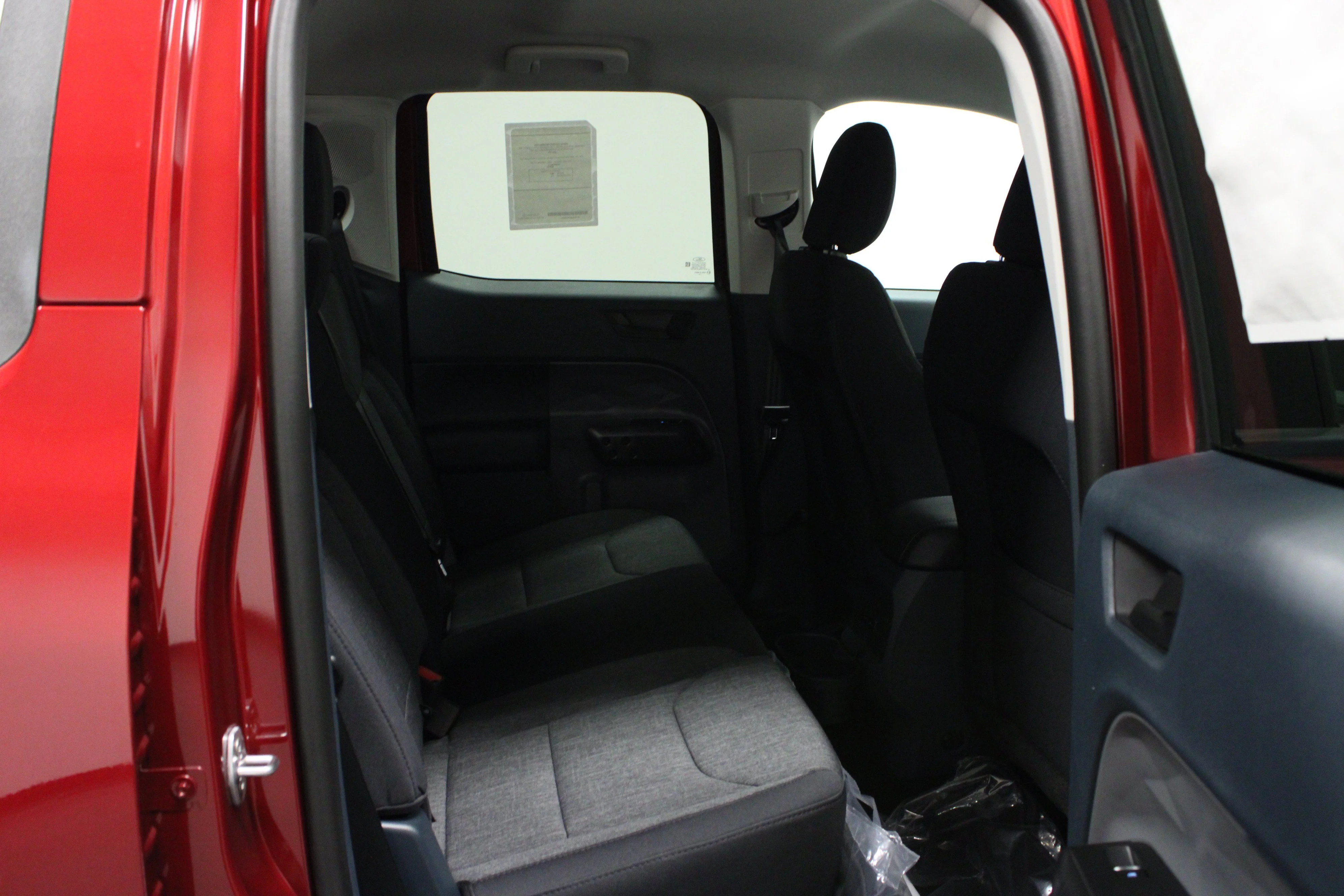 New 2026 Ruby Red Metallic Tinted Clearcoat Ford XLT image 15