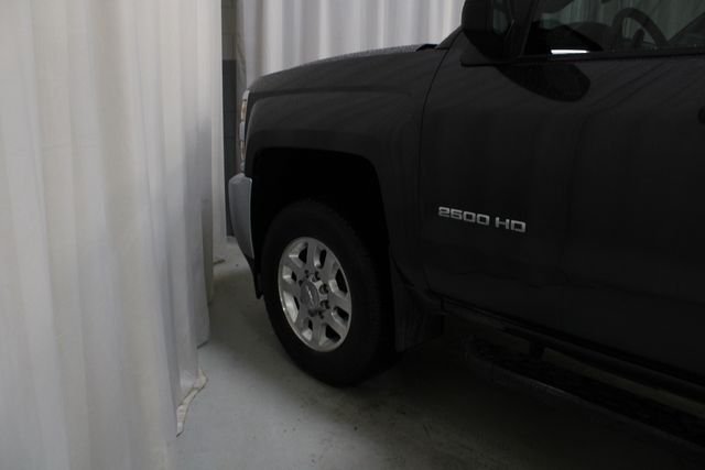 Used 2015 Tungsten Metallic Chevrolet LT image 26