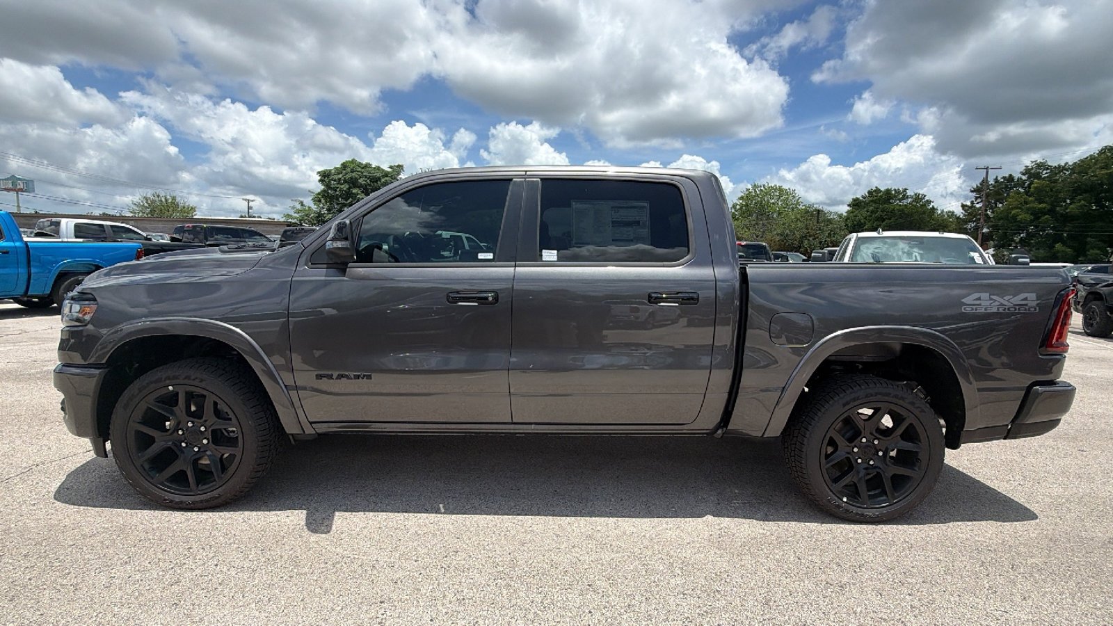 New 2026 Granite Crystal Metallic Clear-Coat Exterior Paint RAM Laramie image 8