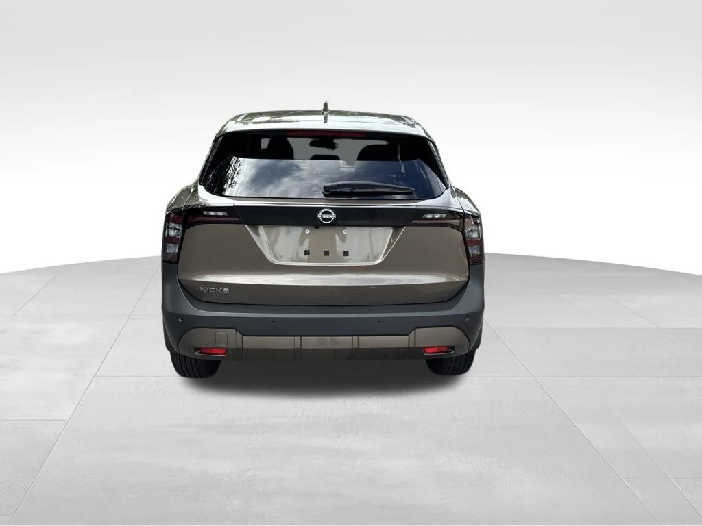 Used 2025 Brown Nissan SV image 5