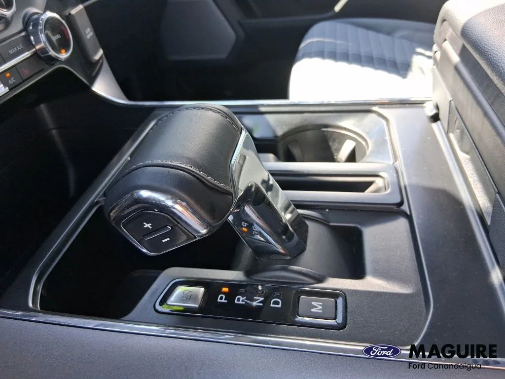 Used 2023 White Ford XLT image 19