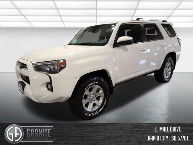 Used 2022 White Toyota SR5 image 1