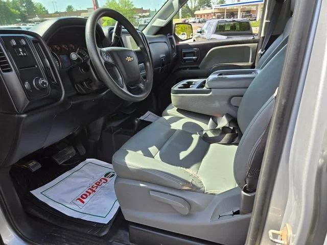 Used 2019 SILVER ICE METALLIC Chevrolet Work Truck image 11