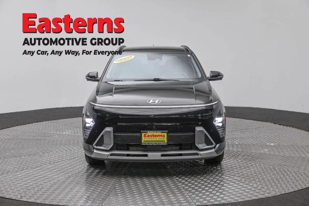 Used 2024 Black Hyundai Limited image 2