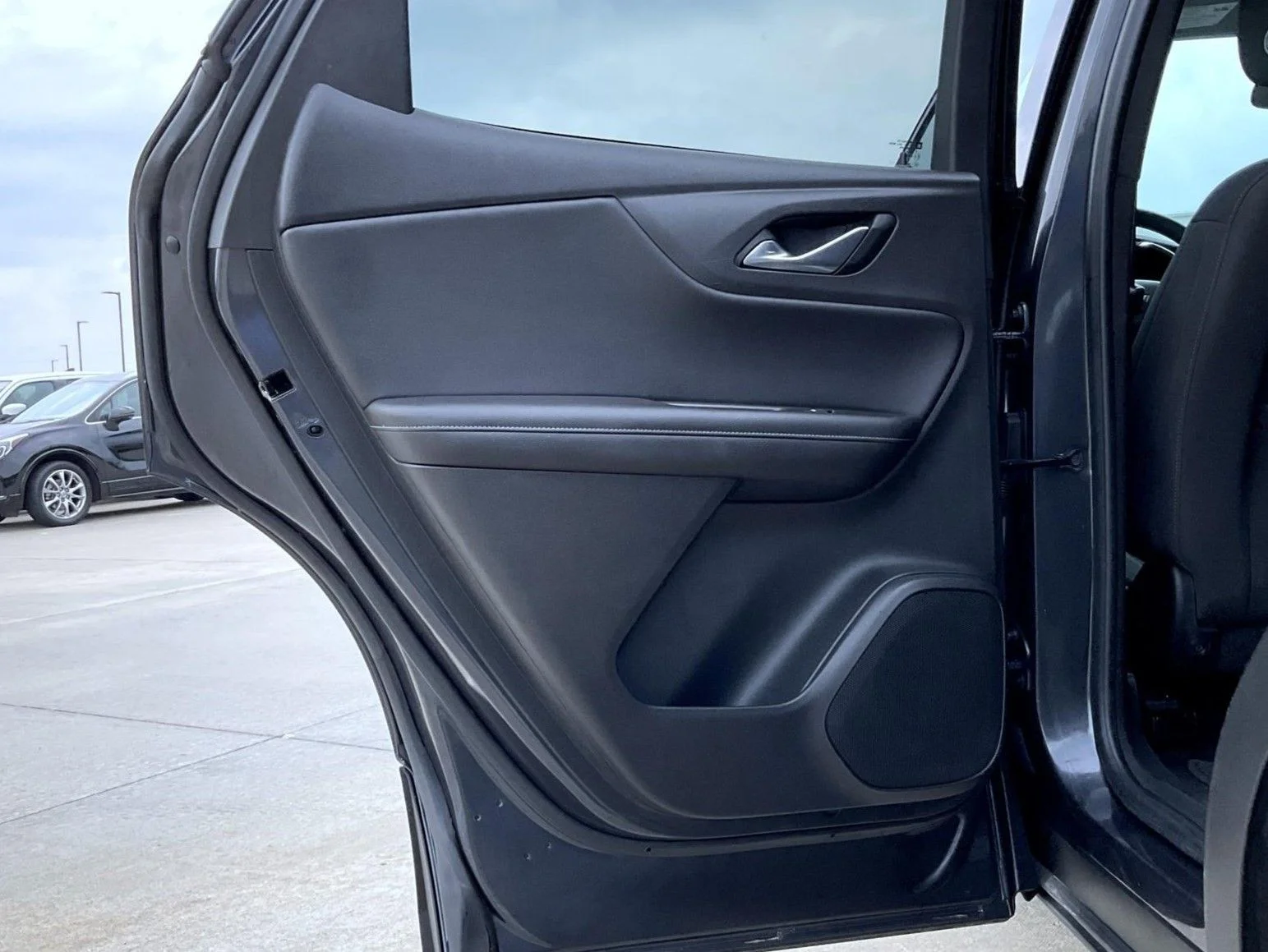 Used 2021 Gray Chevrolet LT image 21