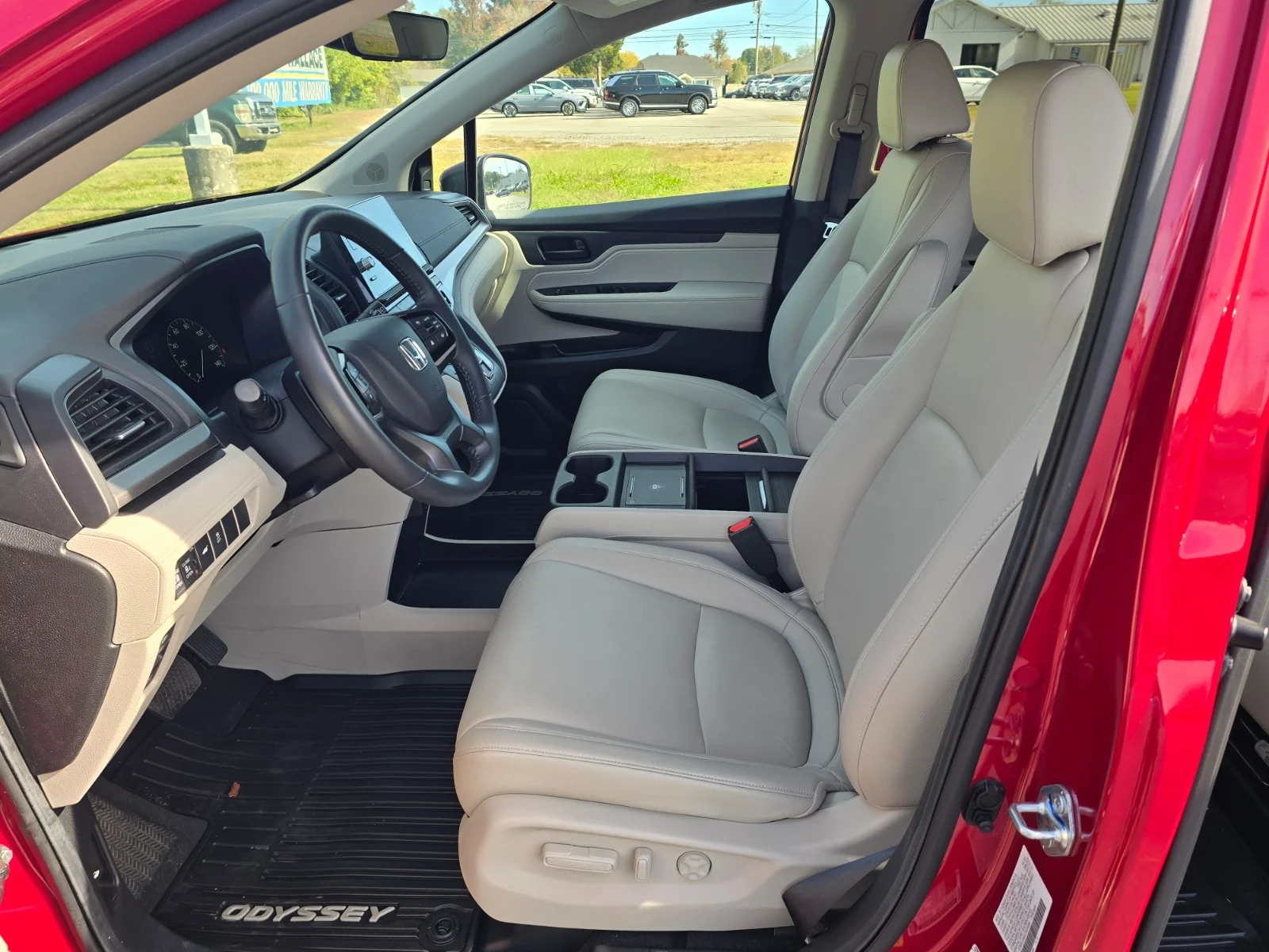 Used 2026 Radiant Red Metallic Ii Honda EX-L image 15