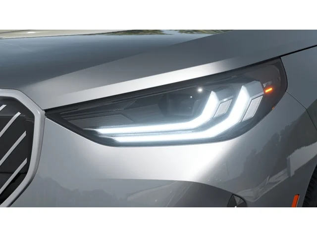 New 2026 Skyscraper Grey Metallic BMW  image 6