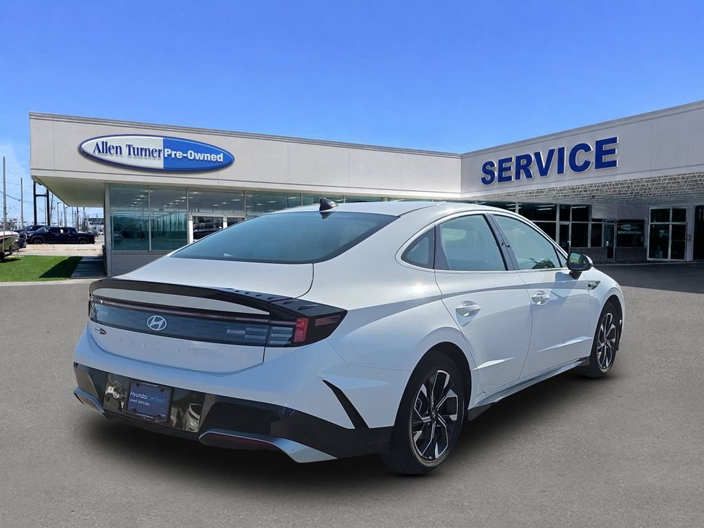 2025 Hyundai Sonata SEL - Photo 8