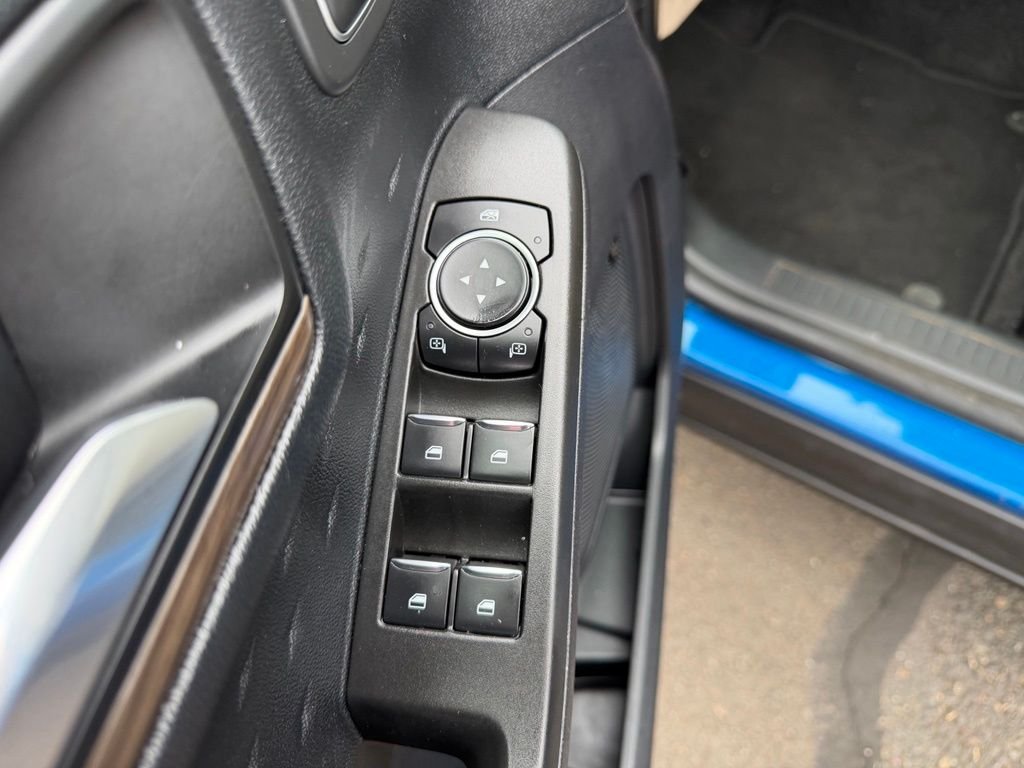Used 2020 Blue Metallic Ford Titanium image 13